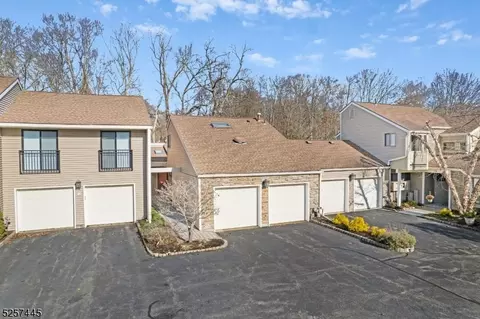 11 Sarazen Ct, Florham Park, NJ 07932