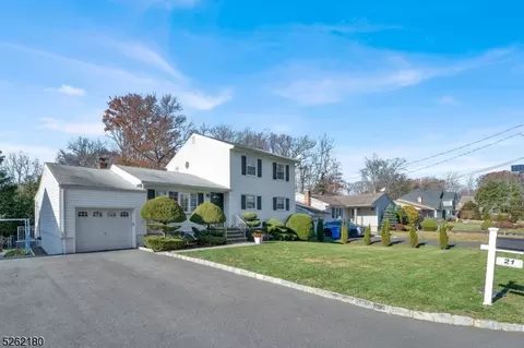 21 Pennington Ave, Woodbridge Twp, NJ 07067