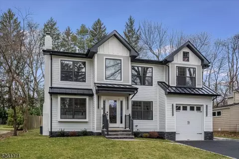 14 Elizabeth Rd, Montclair, NJ 07043
