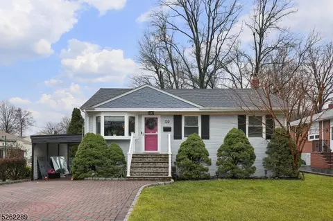 159 Lake Ave, Woodbridge Twp, NJ 07067