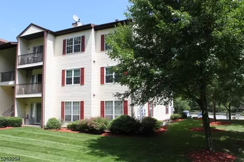 101 Robertson Way #101, Lincoln Park, NJ 07035