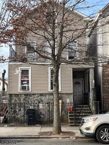 192 1st St, Newark, NJ 07107
