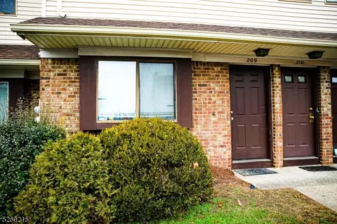 209 Orchard Meadows Dr, Union, NJ 07083