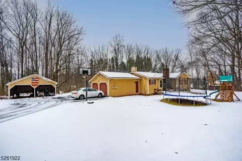9 Springhouse Ln, Union Twp, NJ 08802