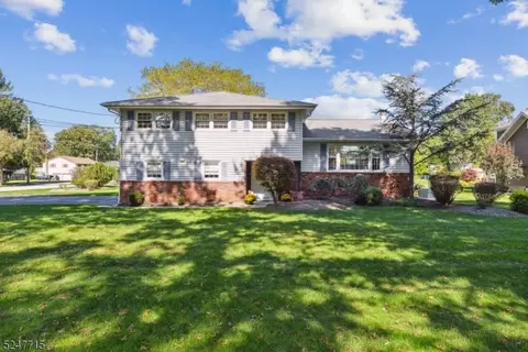 26 Gathering Rd, Montville Twp, NJ 07058