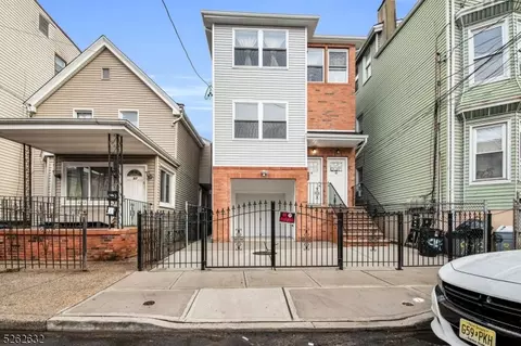 95 Highland Ave, Newark, NJ 07104