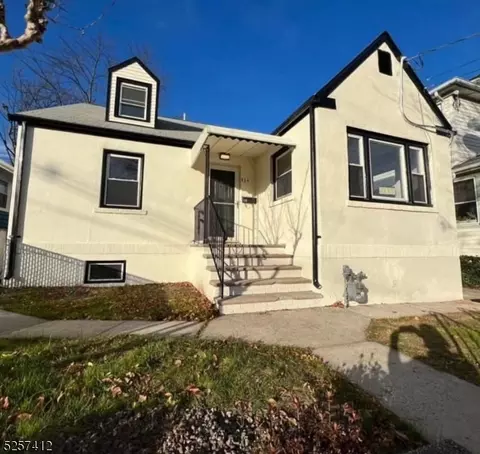 414 E Milton Ave, Rahway, NJ 07065