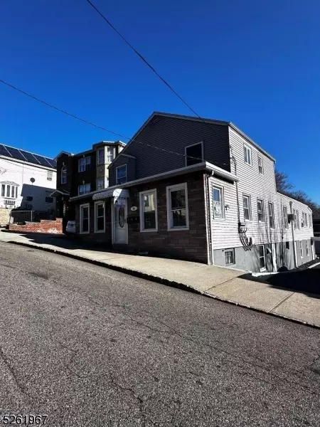 18 Bridge St, Belleville, NJ 07109