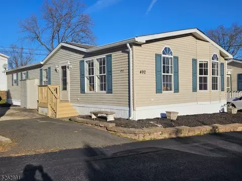 492 Kenbury Rd, Branchburg, NJ 08876