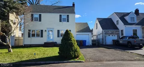 317 Birchwood Rd, Linden, NJ 07036