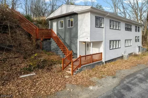 31 Sharp Rd, Branchville, NJ 07826