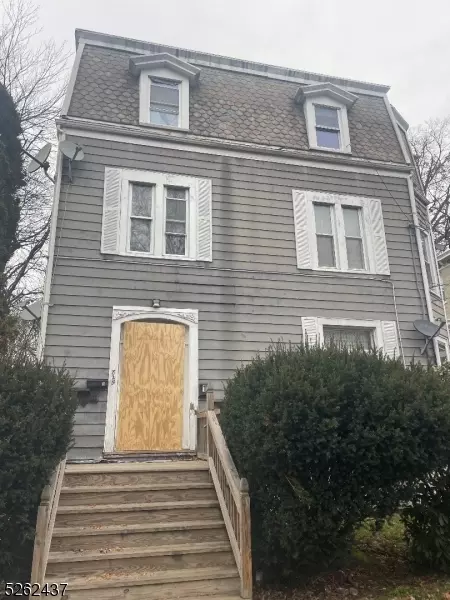 825 1st Pl, Plainfield, NJ 07060