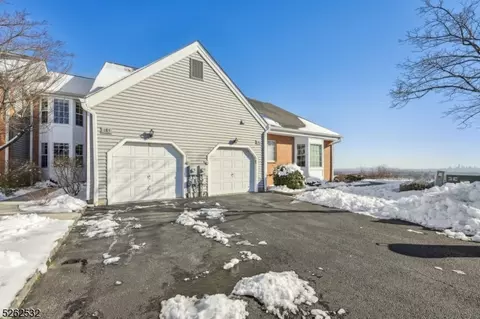 185 Zeppi Ln, West Orange, NJ 07052