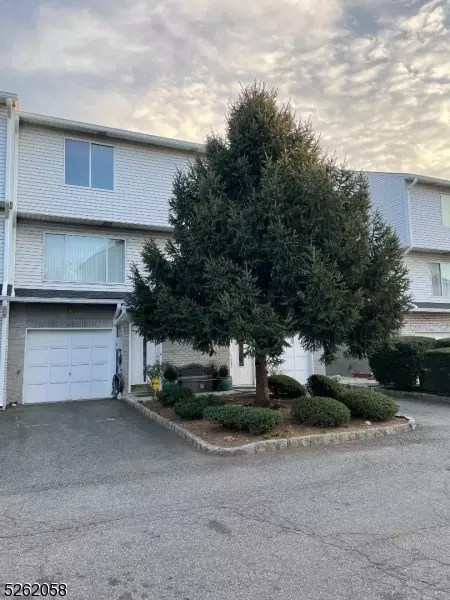 404 Chestnut St #29, Newark, NJ 07105