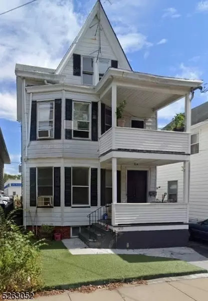 633 Lafayette Ave, Hawthorne, NJ 07506