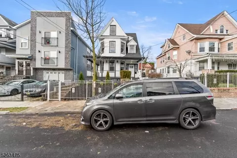 899 S 16th St, Newark, NJ 07108