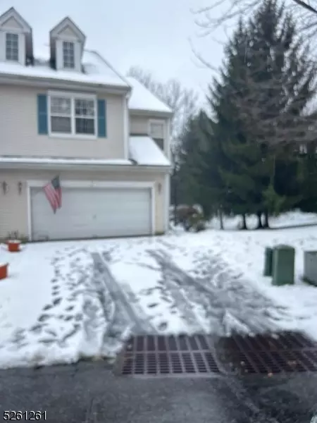 95 Morning Watch Rd, Wayne, NJ 07470
