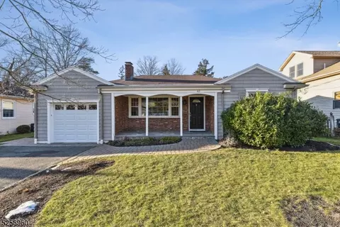 42 Pitt Rd, Springfield, NJ 07081
