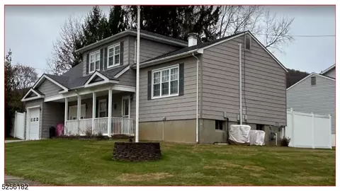 101 Carter Ter, Hackettstown, NJ 07840