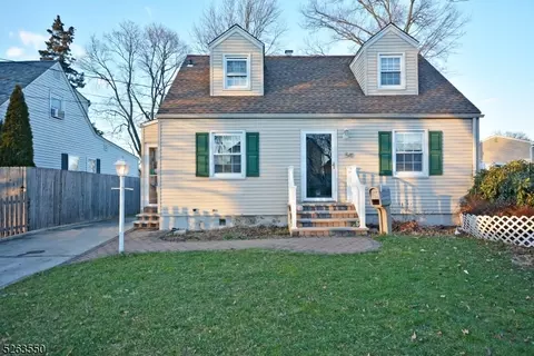 541 Giles Ave, Middlesex, NJ 08846