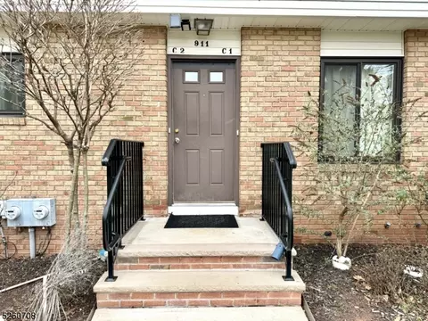 911- C1 Merritt Dr #C1, Hillsborough, NJ 08844