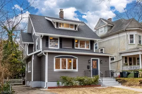 44 Fulton St, East Orange, NJ 07017