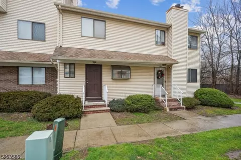 111 Arsdale Ter, Union, NJ 07083