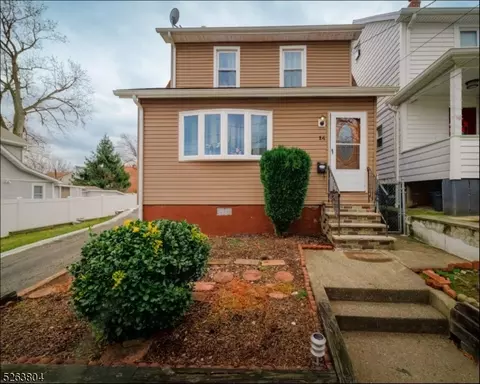 14 Park Dr, West Orange, NJ 07052