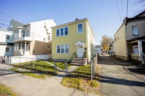 869 Madison Ave #2, Paterson, NJ 07501