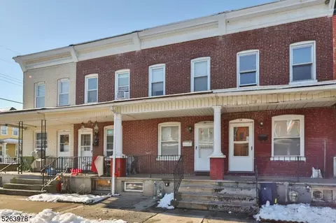 76 Schultz Ave, Phillipsburg, NJ 08865