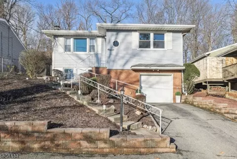 11 Cleveland Ter, West Orange, NJ 07052