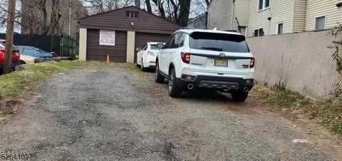 13 E Linden Ave, Linden City, NJ 07036