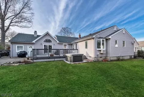 744 Myrna Rd, Paramus, NJ 07652 photo 30