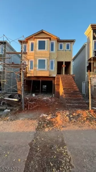 325 Spencer St, Elizabeth, NJ 07202