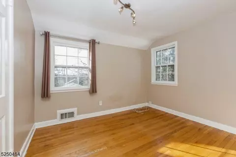 331 Tanager Way, Mountainside, NJ 07092 photo 19