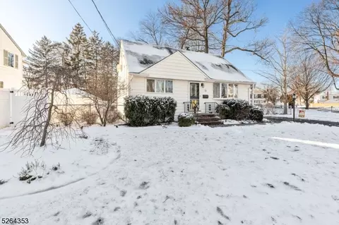 13 Rose Ter, Clark, NJ 07066