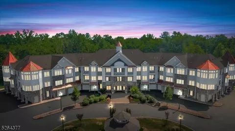 1103 Berry Farm Rd #1103, Whitehouse Station, NJ 08889