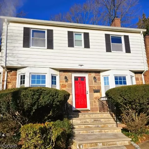 9 Belleview Ter, West Orange, NJ 07052