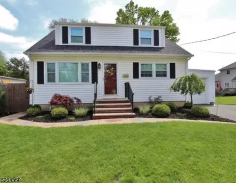 479 Sampton Ave, South Plainfield, NJ 07080