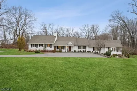 19 Youngs Rd, Harding Twp, NJ 07920