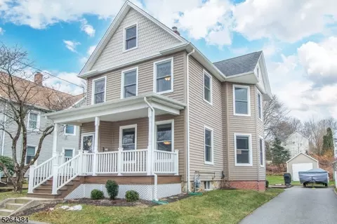30 Dell Ave, Netcong, NJ 07857
