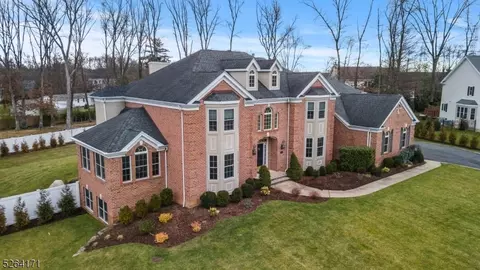 5 Mapleshade Dr, Hanover, NJ 07981 photo 4