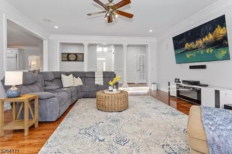 5 Mapleshade Dr, Hanover, NJ 07981 photo 19