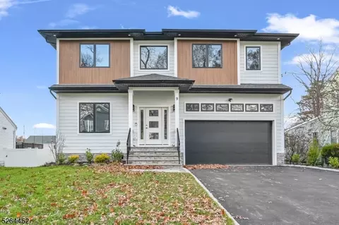 9 Twin Oak Rd, Livingston, NJ 07039