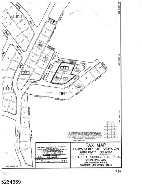 4 Silver Birch, Vernon Twp, NJ 07422