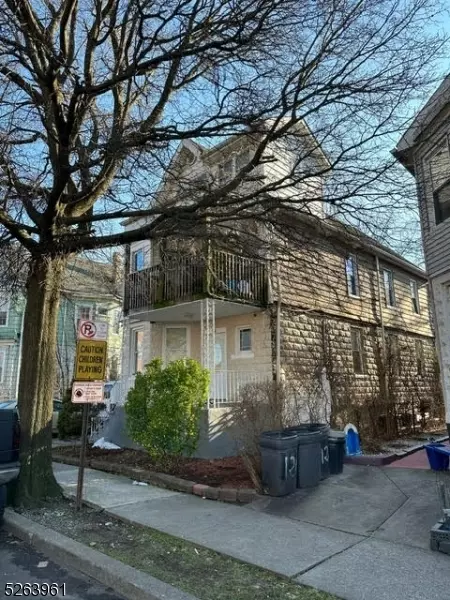 130 Danforth Ave, Paterson, NJ 07501