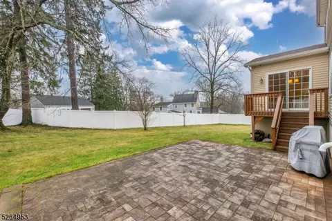 6 Dehart Ct, Wayne, NJ 07470 photo 22