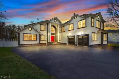 113 Deans Ln, South Brunswick, NJ 08852