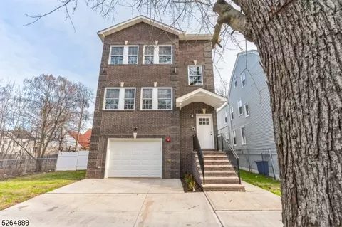 68 N 15th St, East Orange, NJ 07017