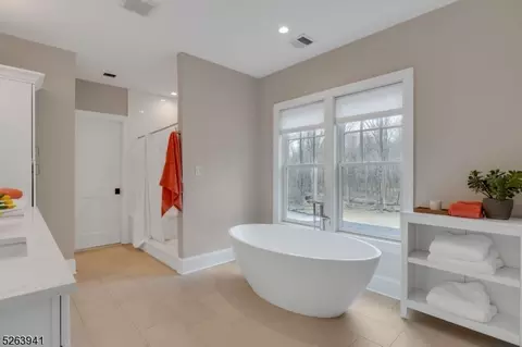 32 Coppergate Dr, Basking Ridge, NJ 07920 photo 26